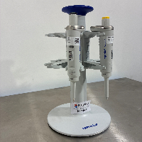 Eppendorf Set of 2 Reference 2 Pipettes image 0